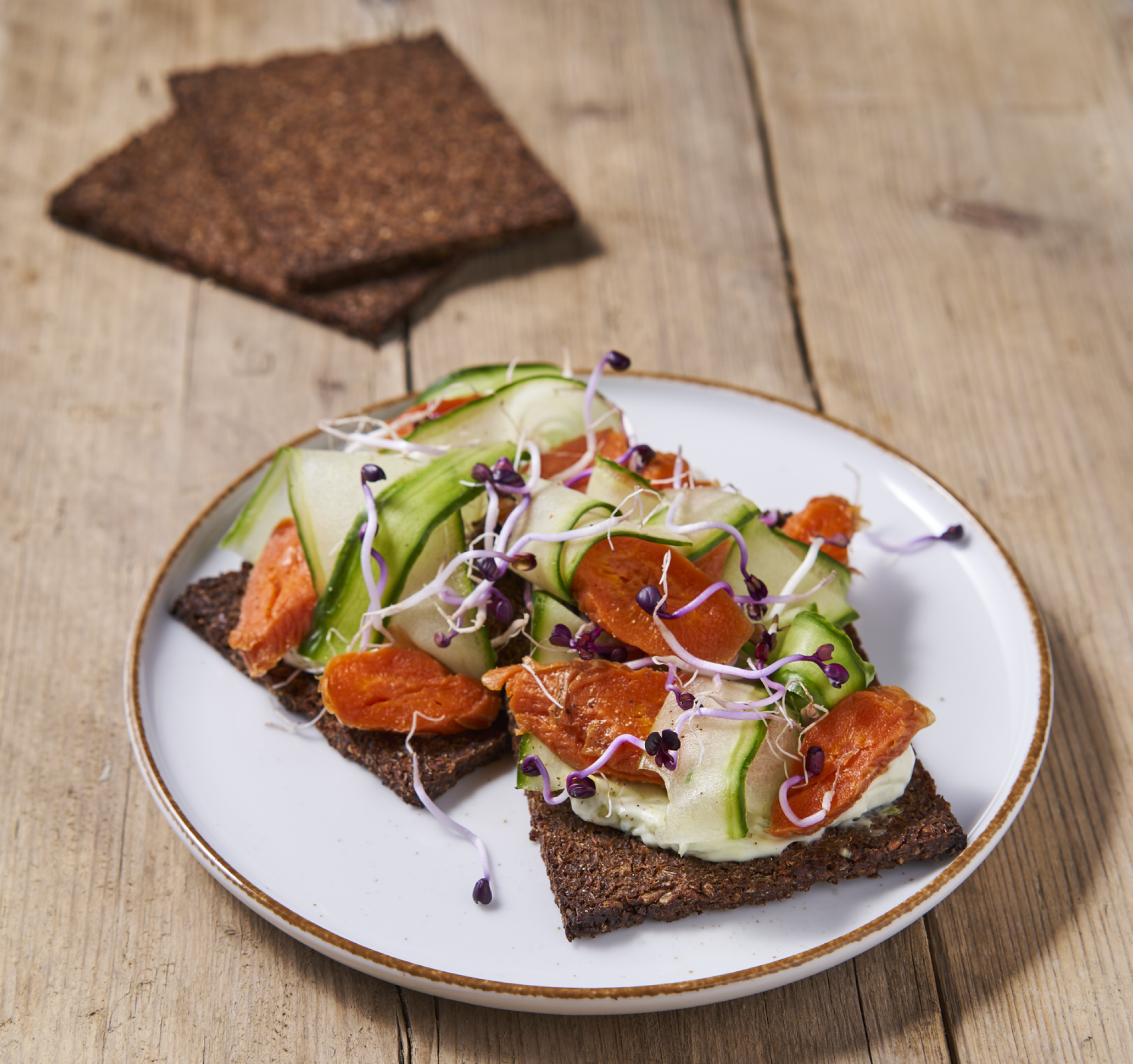 Roggebrood met rookwortel