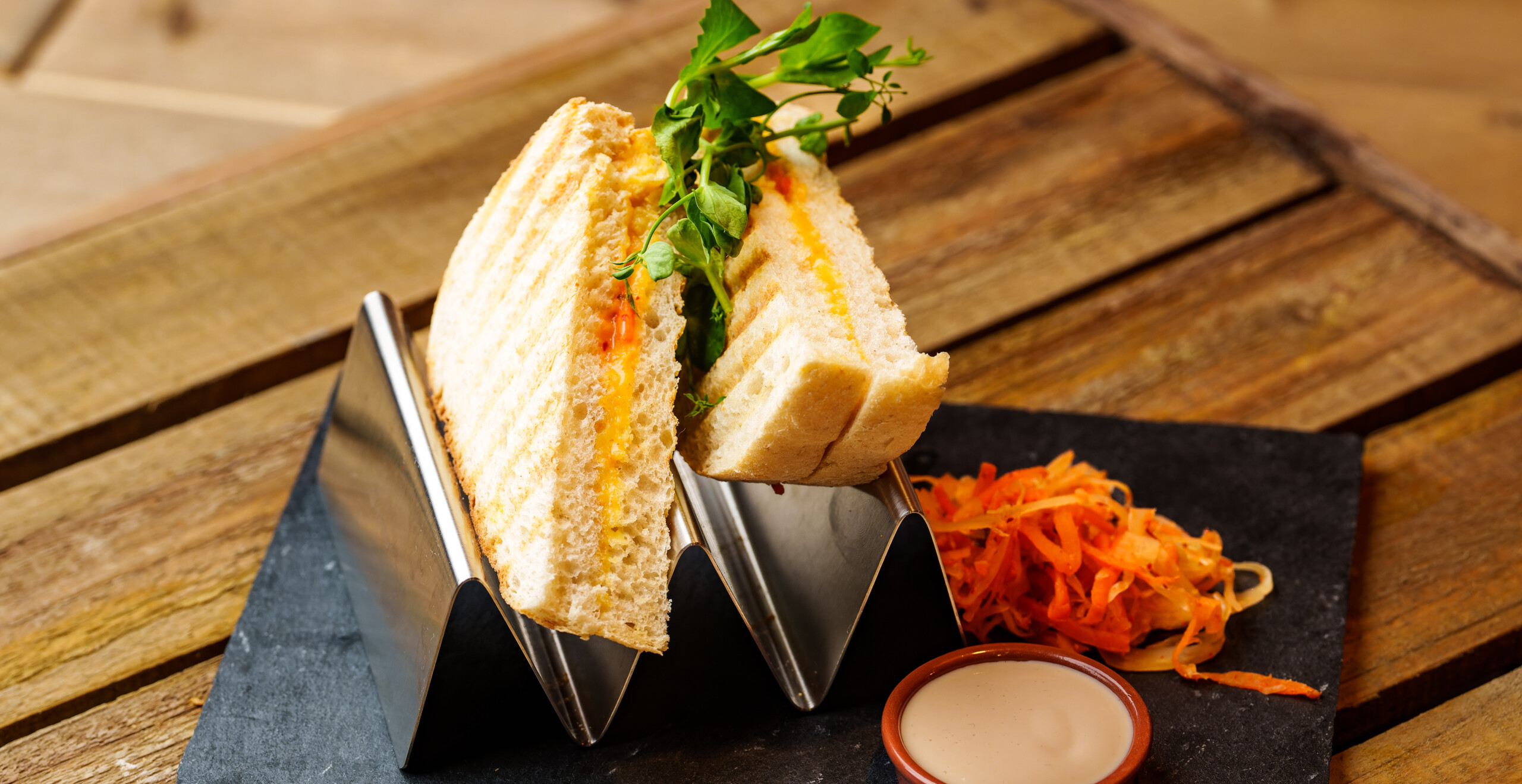 Desem tosti kimchido