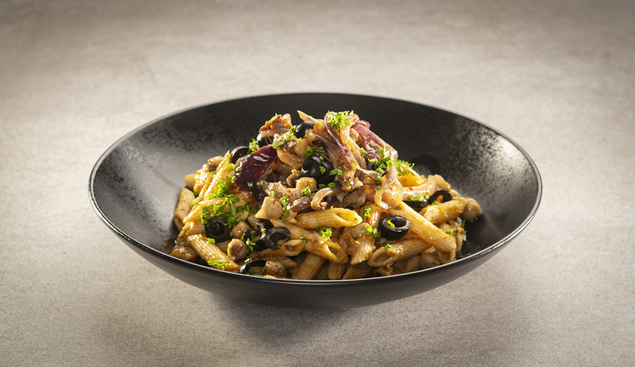 Penne met wortelsaus en oesterzwam