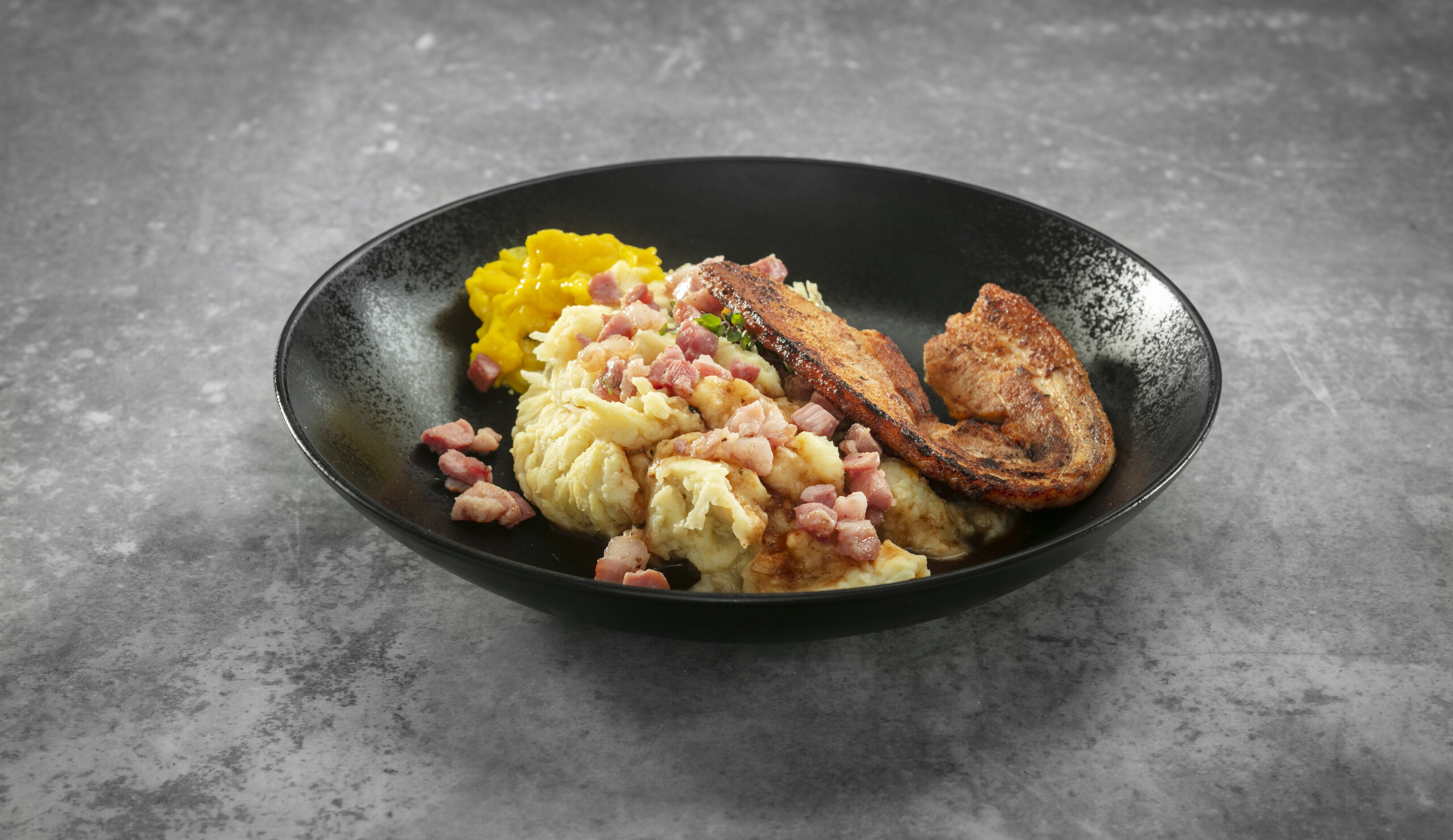 Zuurkoolstamppot met speklap