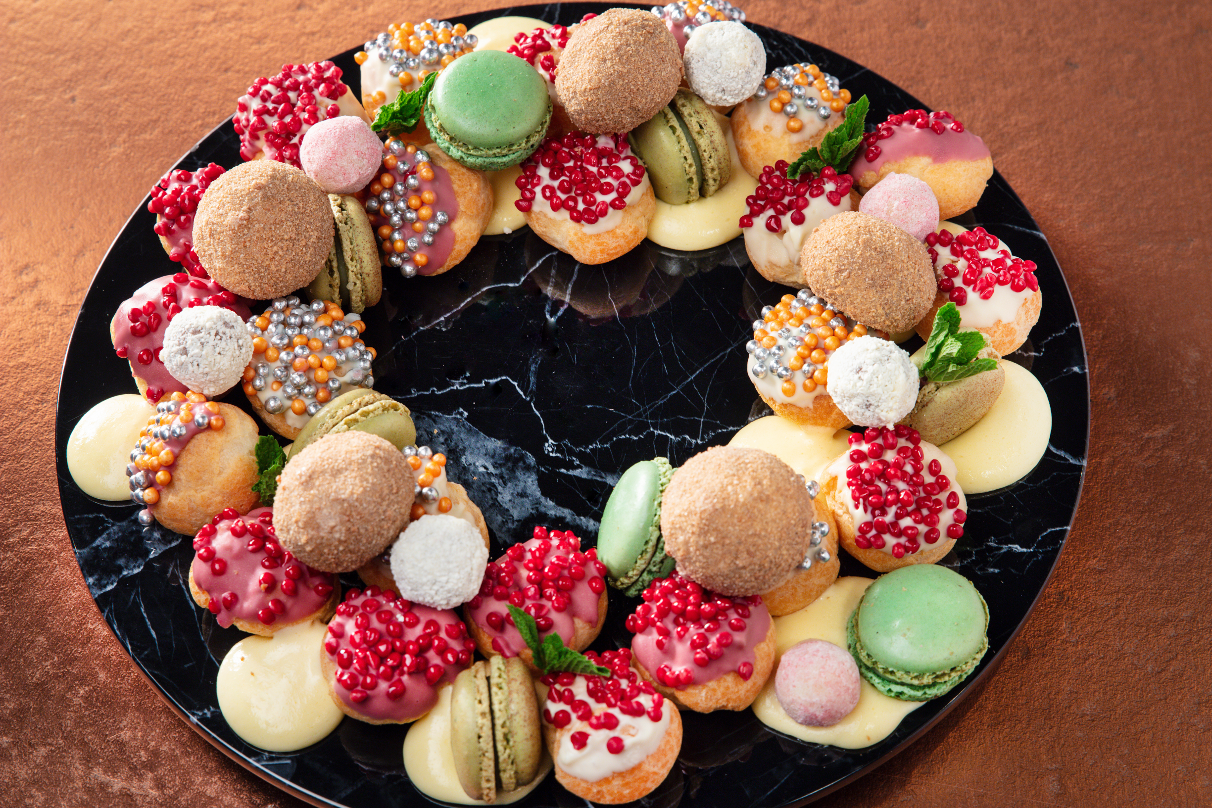 Kerstkrans petit grand dessert