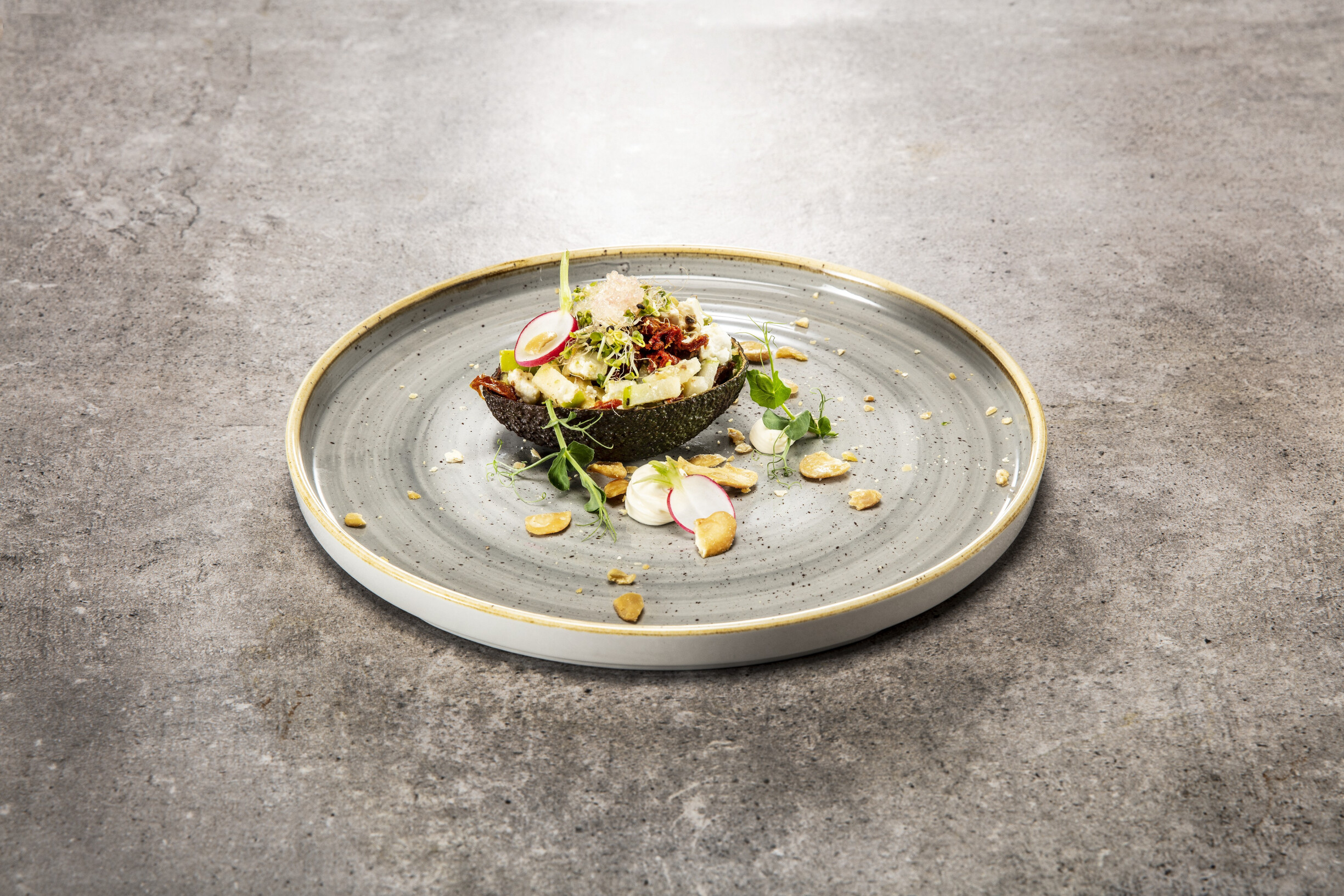 Cocktail salade in avocado