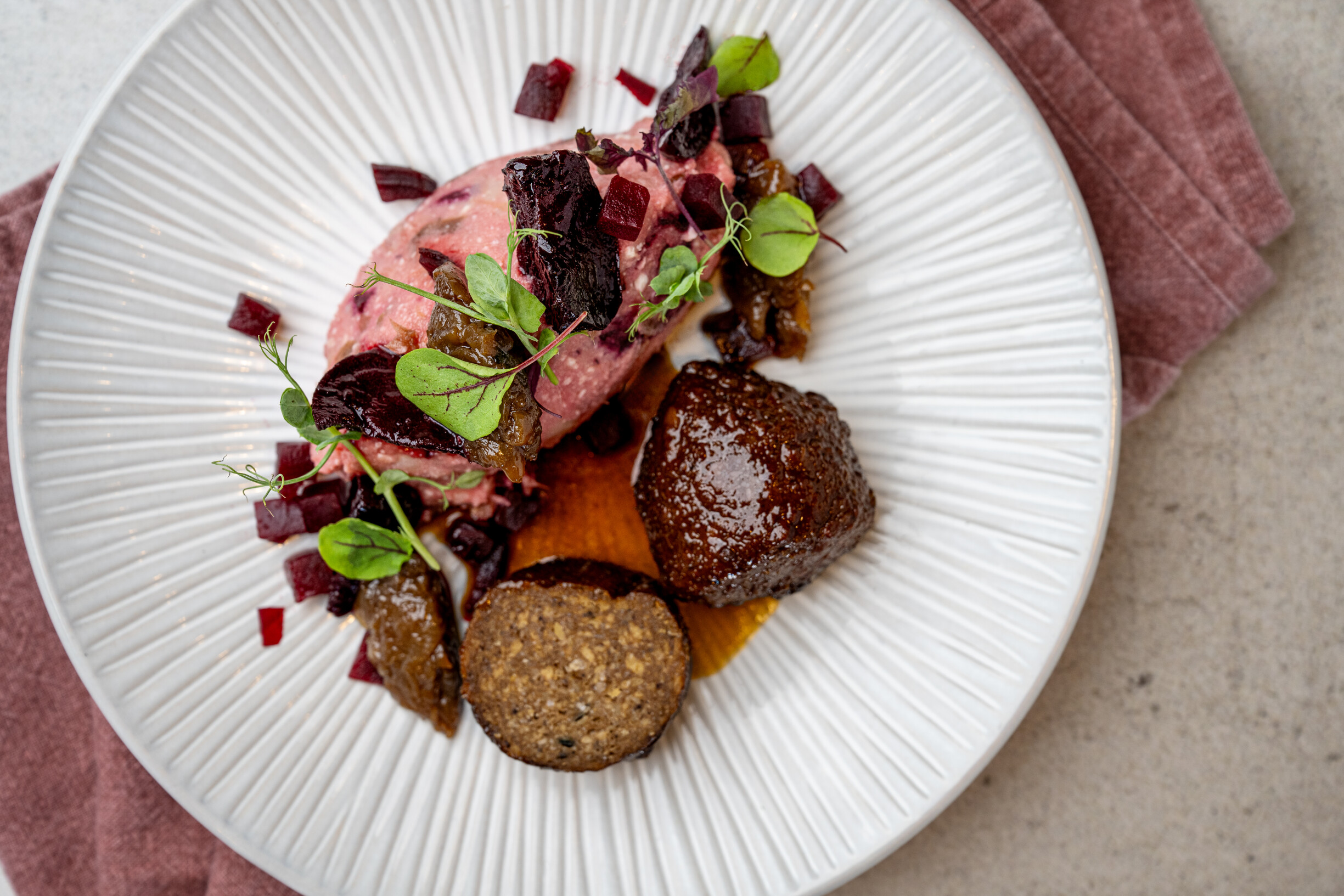 Groente gehaktballen in stroopjus