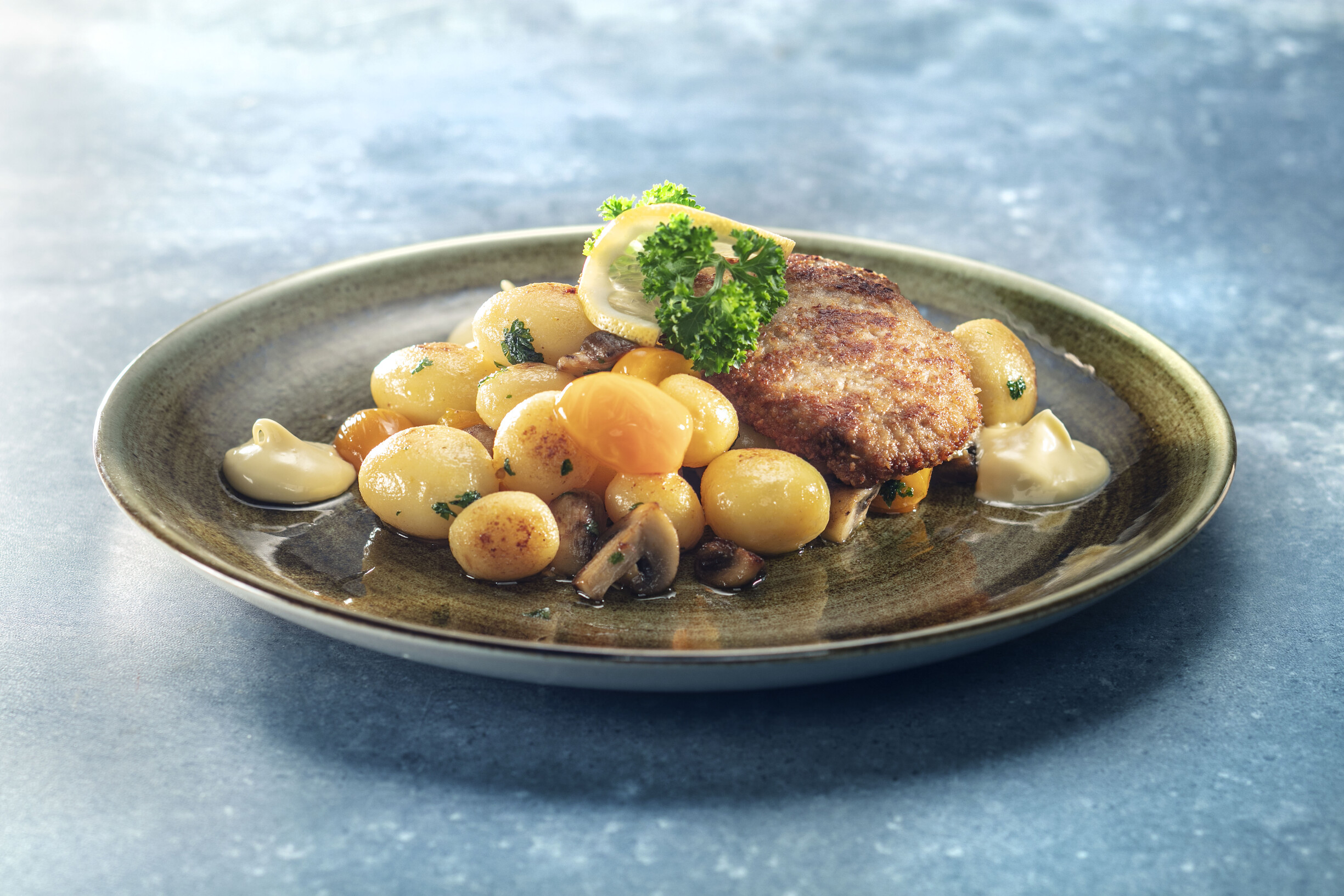 Schnitzel met gebakken krieltjes