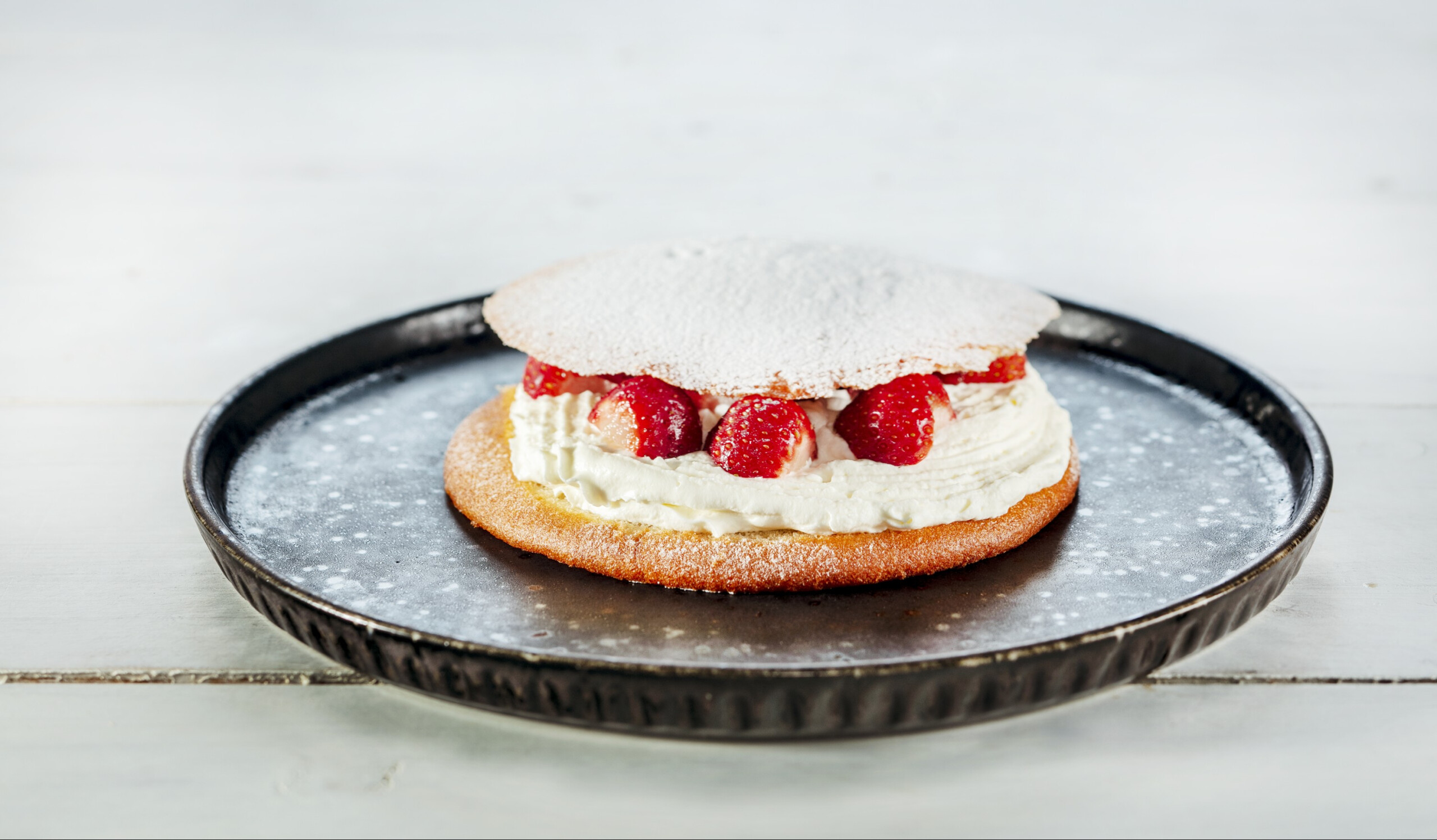 Zoete eierkoek sandwich