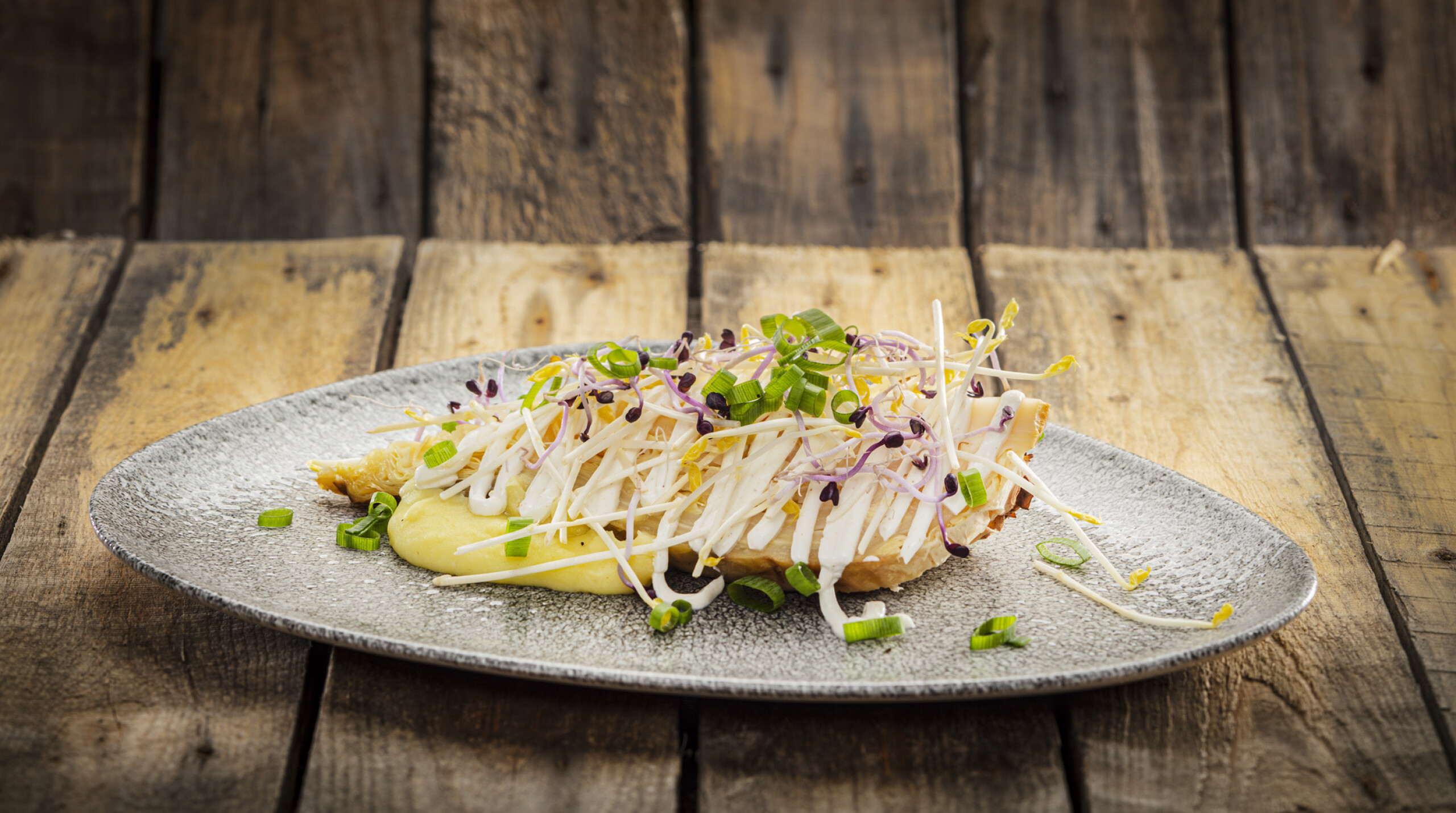 Gegaarde spitskool met hangop