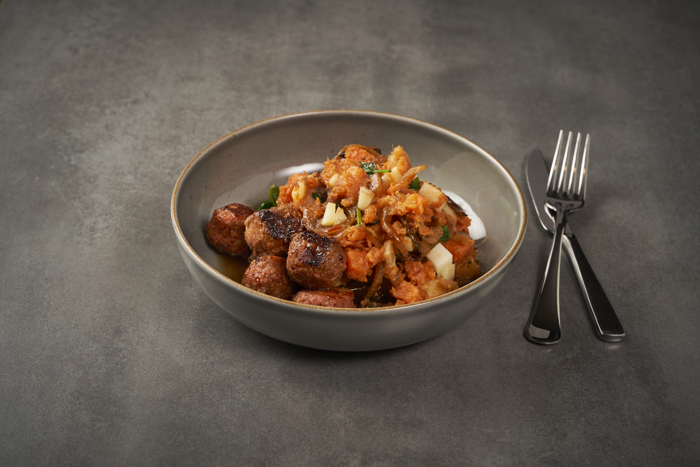 Pastinaak-bataat hutspot