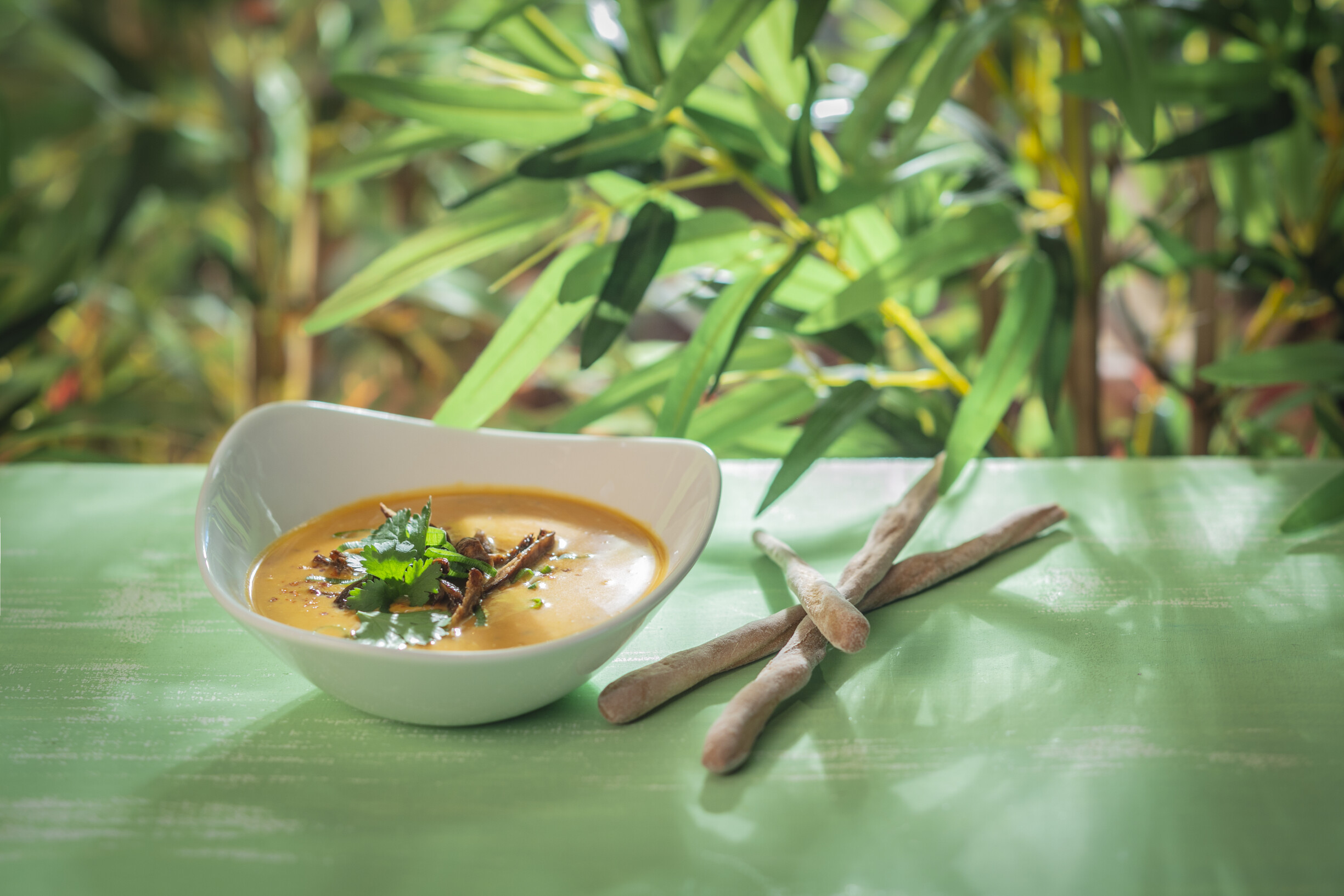 Zoete aardappelsoep met pulled oesterzwam