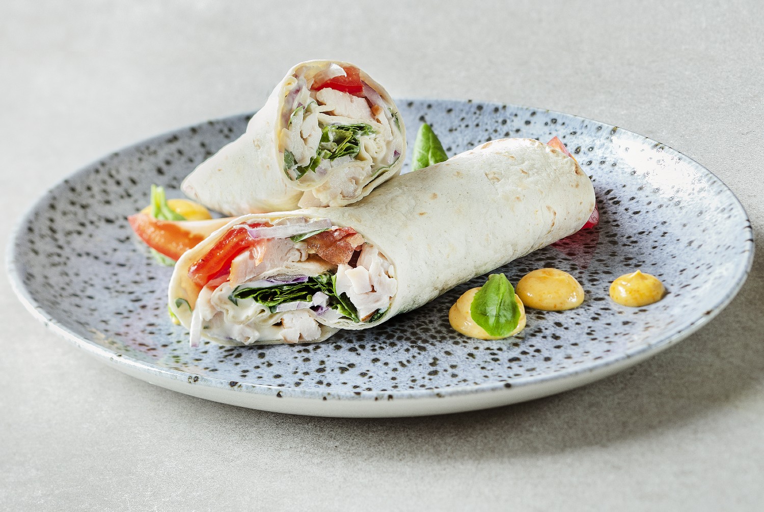 Wrap met gerookte kip Wrap met gerookte kip